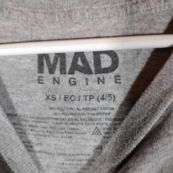 Boy's XS 4/5 tee shirt, grey Graphic design on front,  Brand Mad engine - Picture 7 of 9